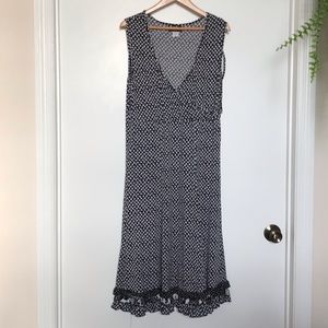 { Vintage } Black and White Floral Print Dress